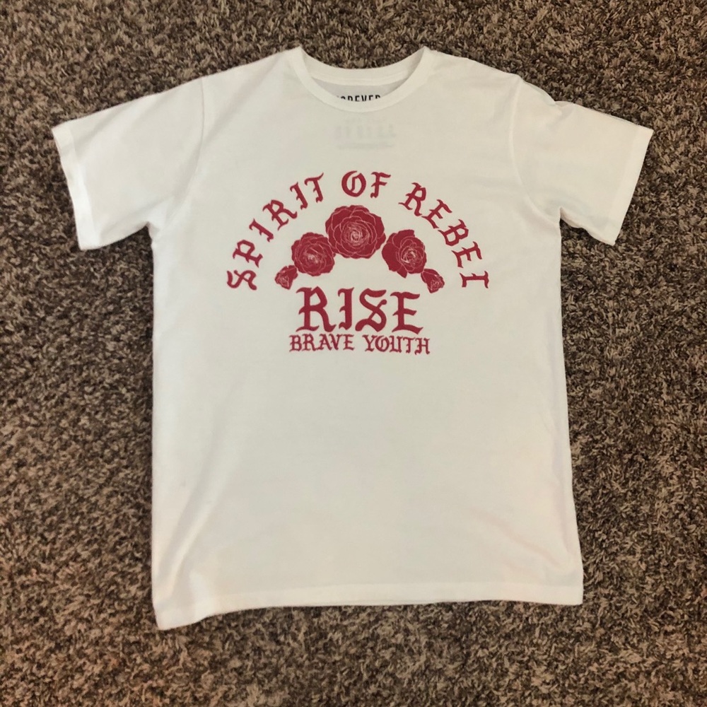 Forever 21 T-shirt